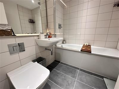 Picture 19
